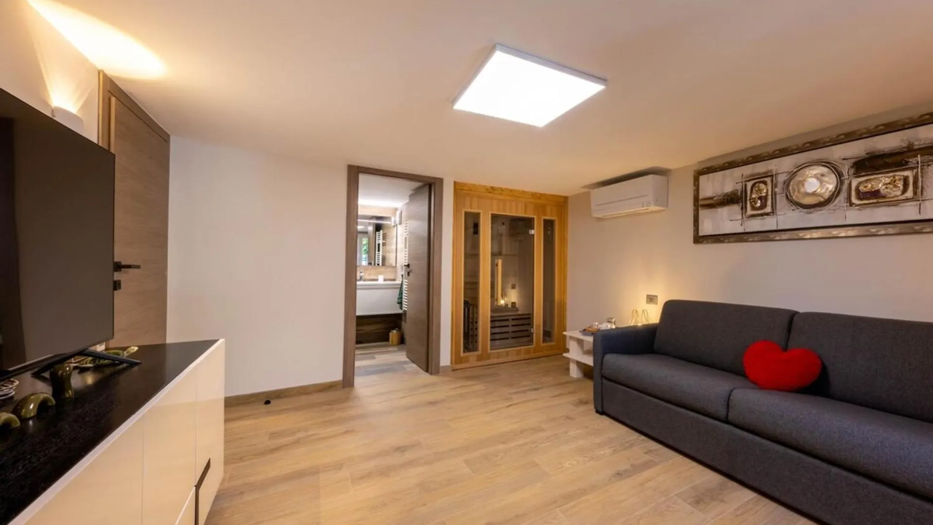 06Ak1 - Villa 4 Bedrooms Swimming Pool And Sauna Villeneuve-Loubet