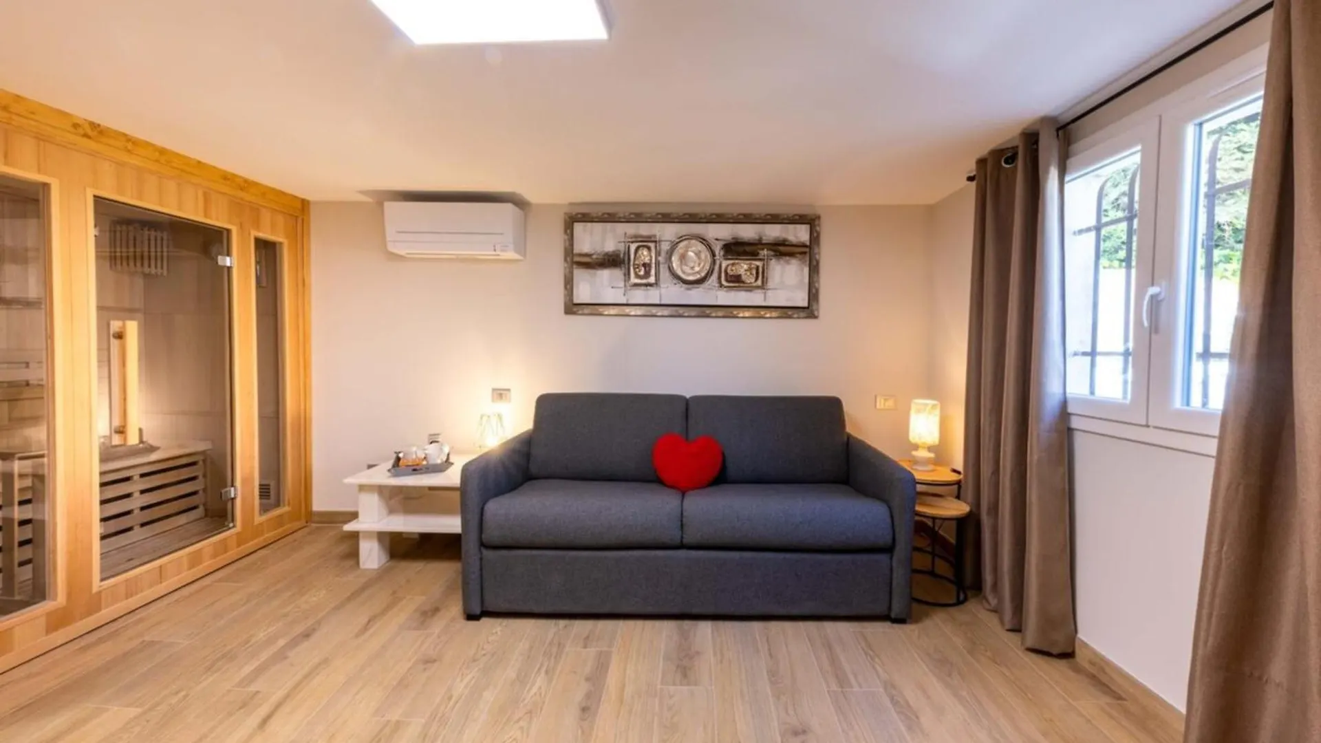 06Ak1 - Villa 4 Bedrooms Swimming Pool And Sauna Villeneuve-Loubet Fransa